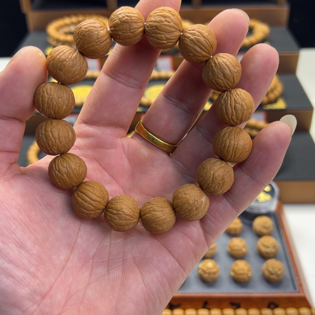 猴头核桃手串福利款全品凤羽