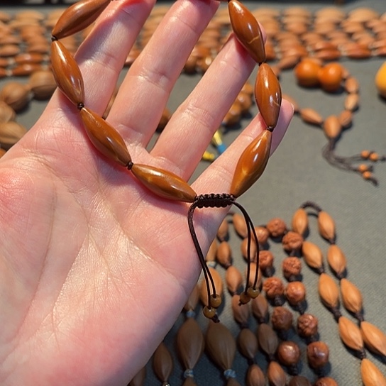 0.9小柳叶光板手串款