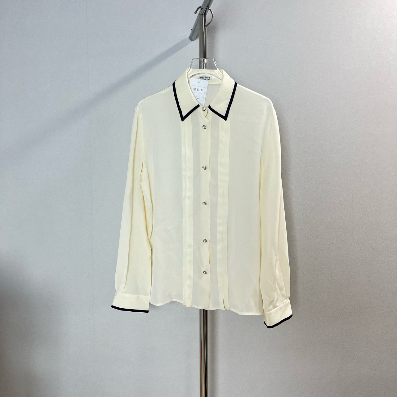 99新 MIU MIU/缪缪 miumiu 白色 衬衫 99新 42码 A1521