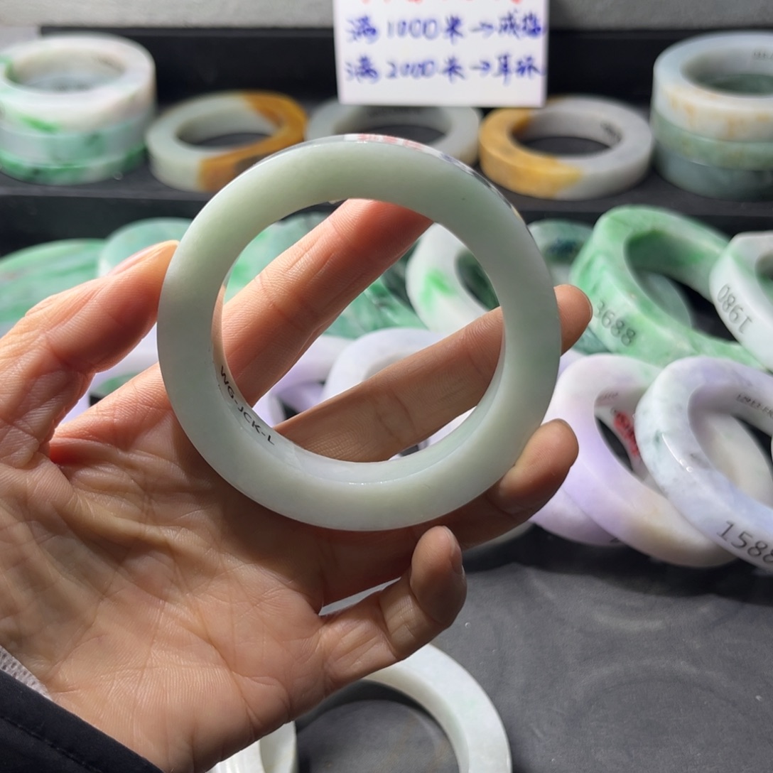 定制翡翠翡翠手镯项链戒指未镶嵌