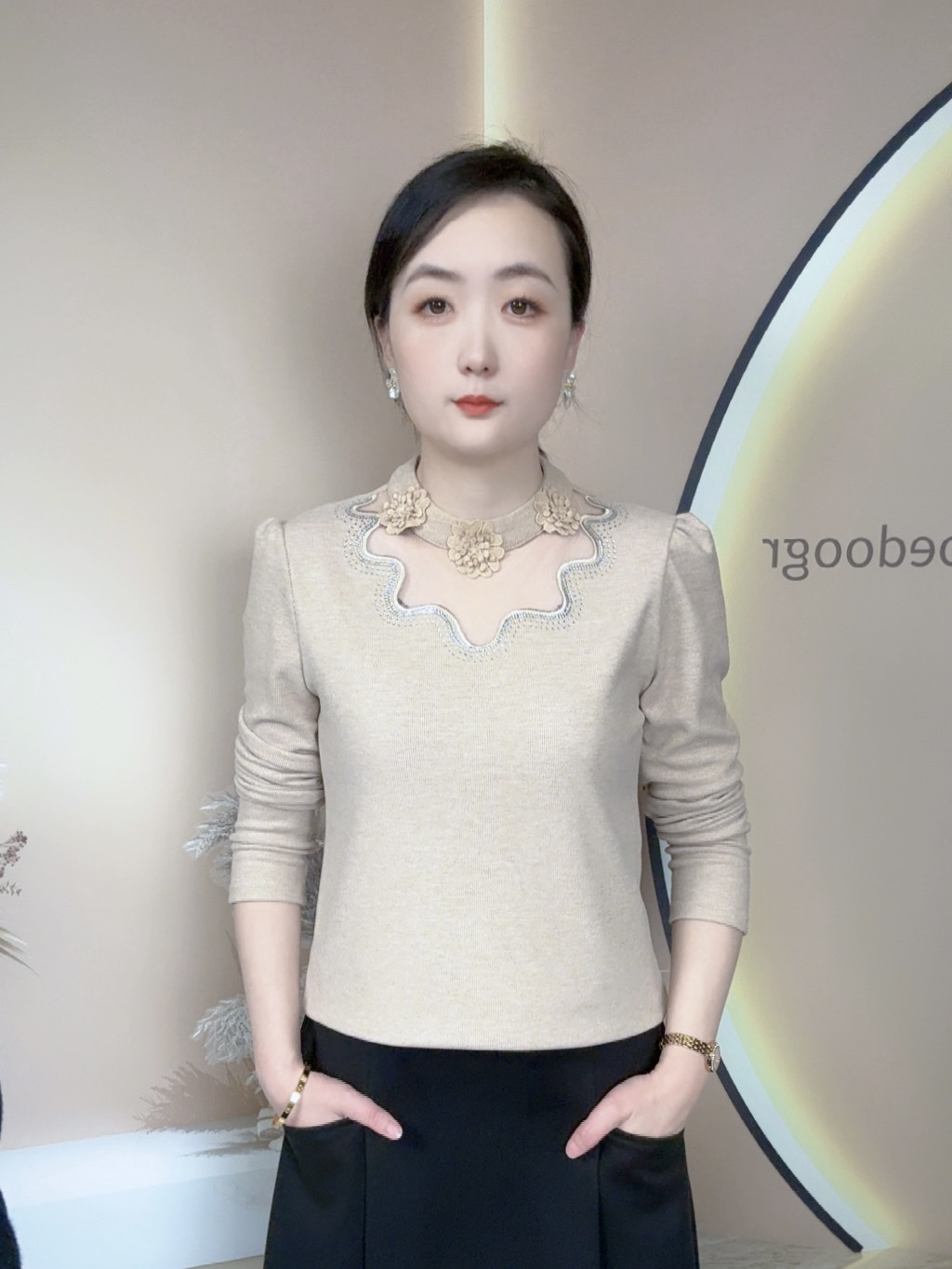 加绒加厚花边拼接镂空T恤女2025冬季新款洋气显瘦半高领洋气上衣