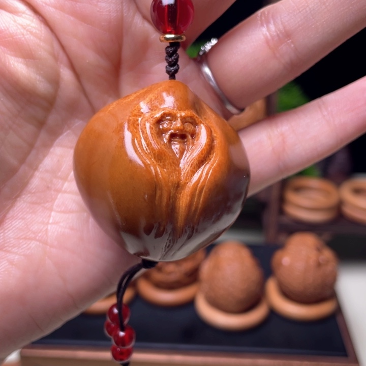 吊坠橄榄核左*寿星单籽4.1