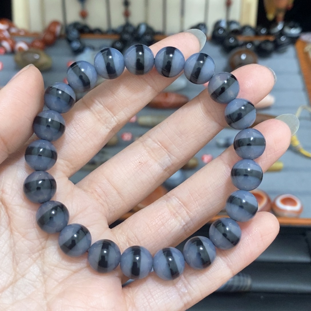 玛瑙/玉髓颈饰未镶嵌踏****方