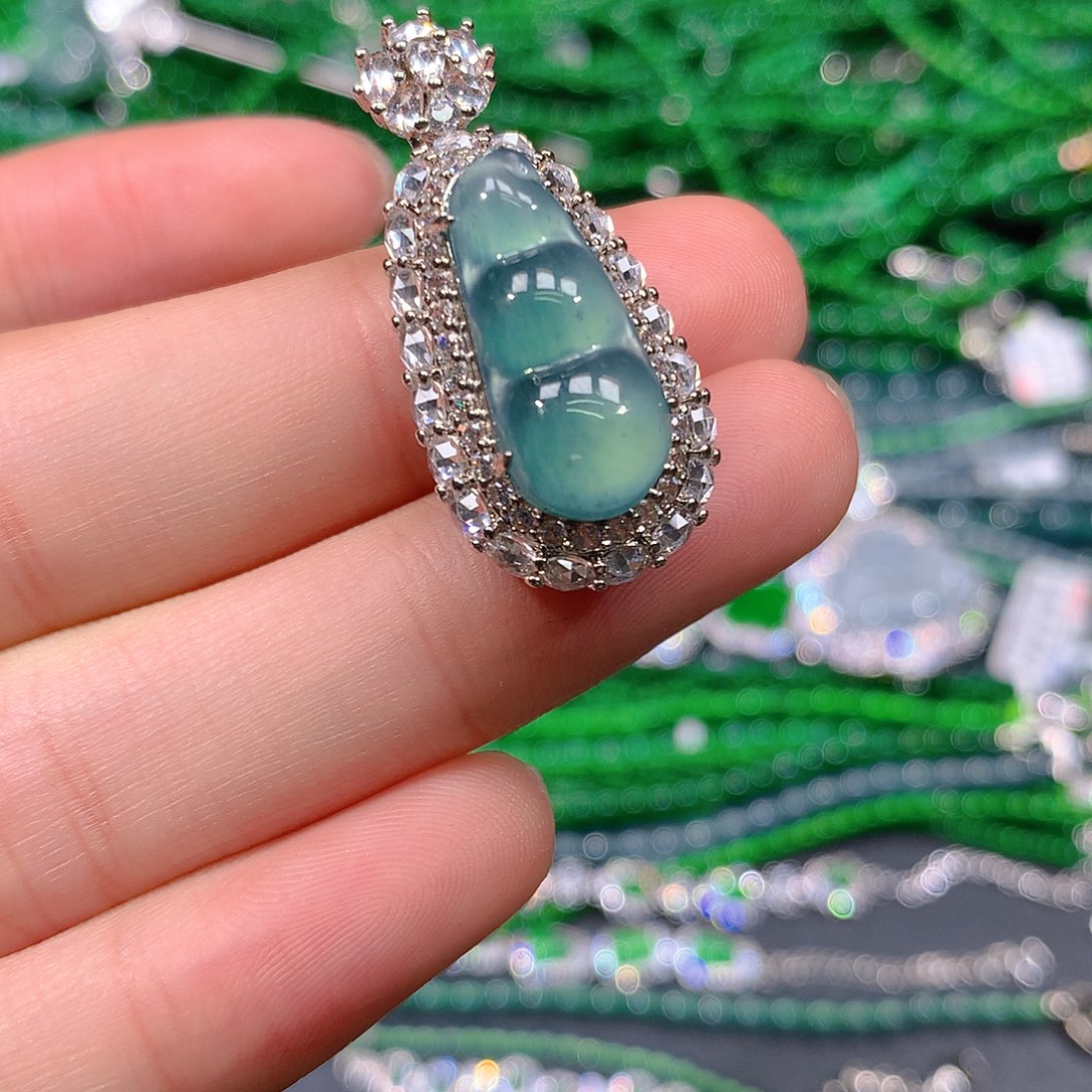 翡翠戒指未镶嵌天然翡翠