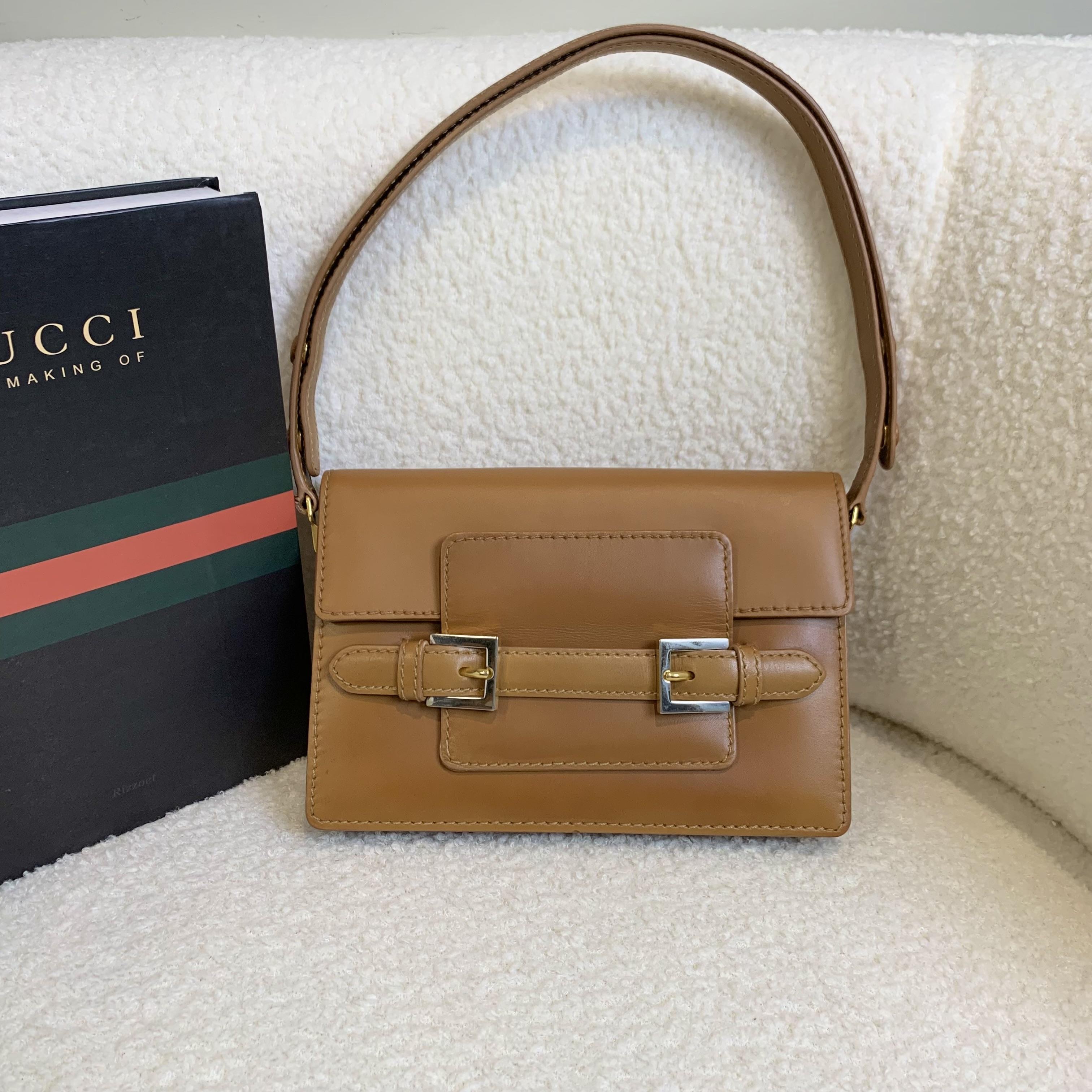 95新 FENDI/芬迪 壹臻中古/焦糖色中古单肩包 /77036871