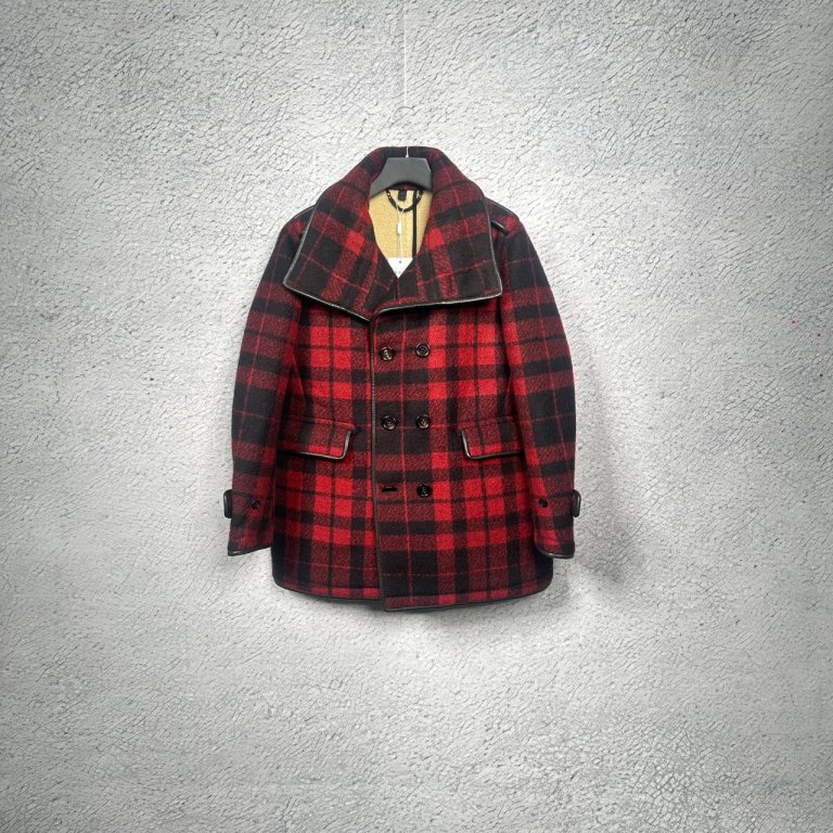 99 Burberry 巴宝莉/博柏利 prorsum 秀款黑红格子双排扣皮48码