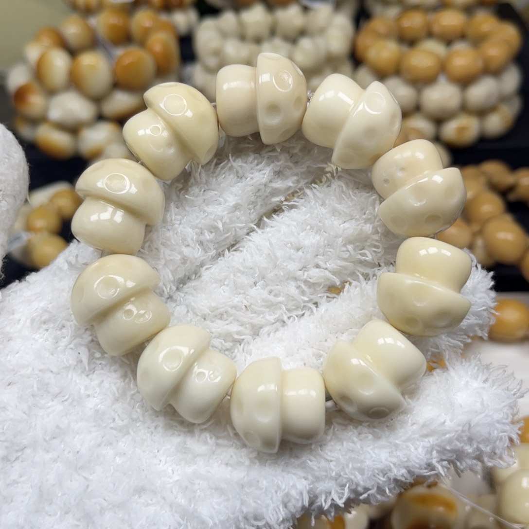 菩提根/象牙果吊坠5.24.20蘑菇瑕疵