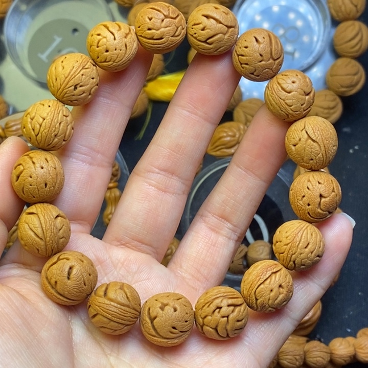 桃核吊坠秦岭龙纹桃核14尺寸