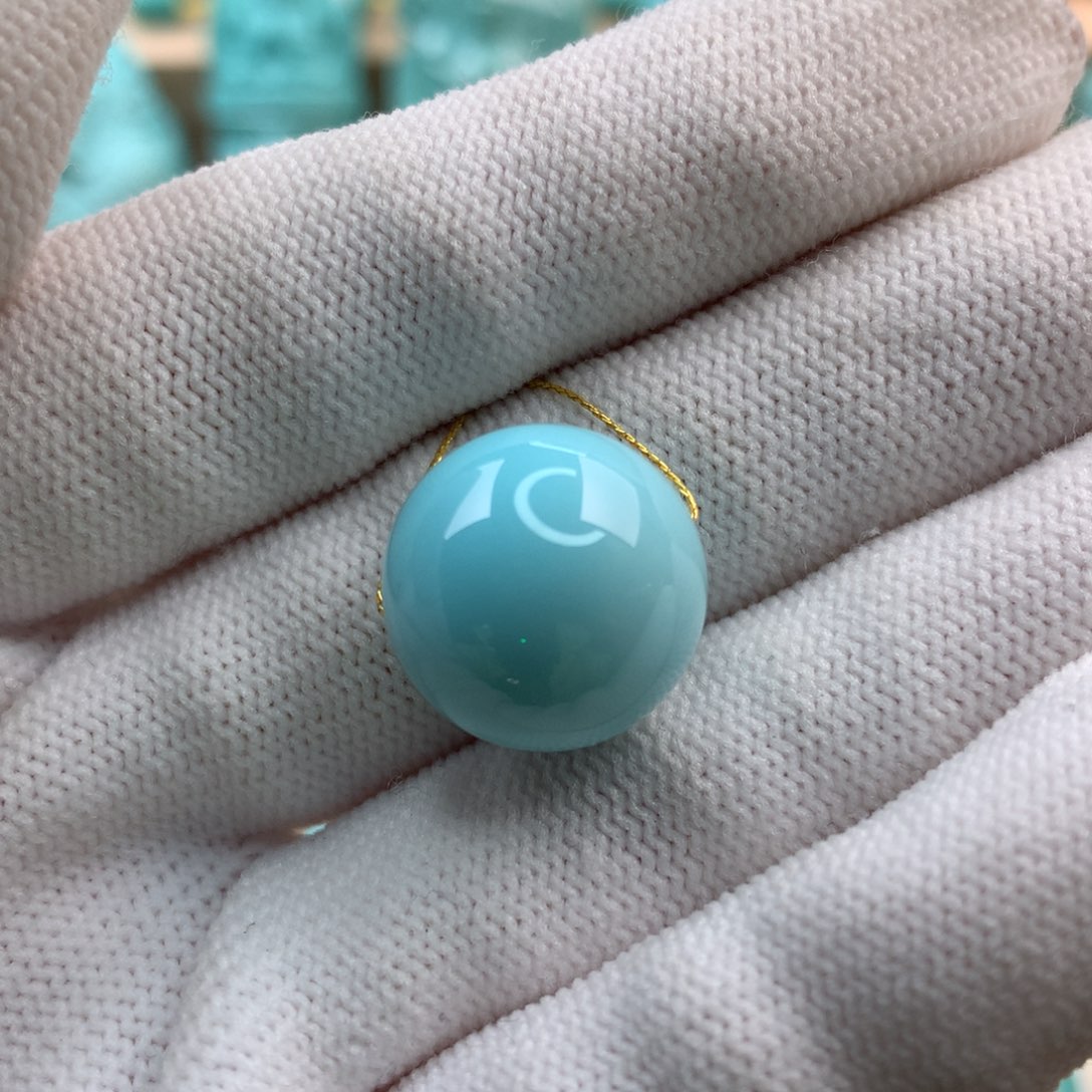 绿松石珠宝玉石未镶嵌