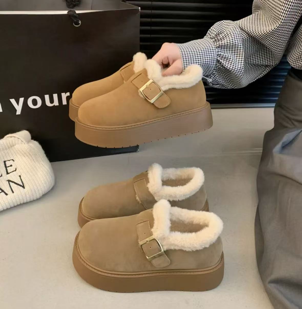 厚底加绒乐福鞋女款保暖雪地靴女2025新款冬季一脚蹬乐福棉鞋