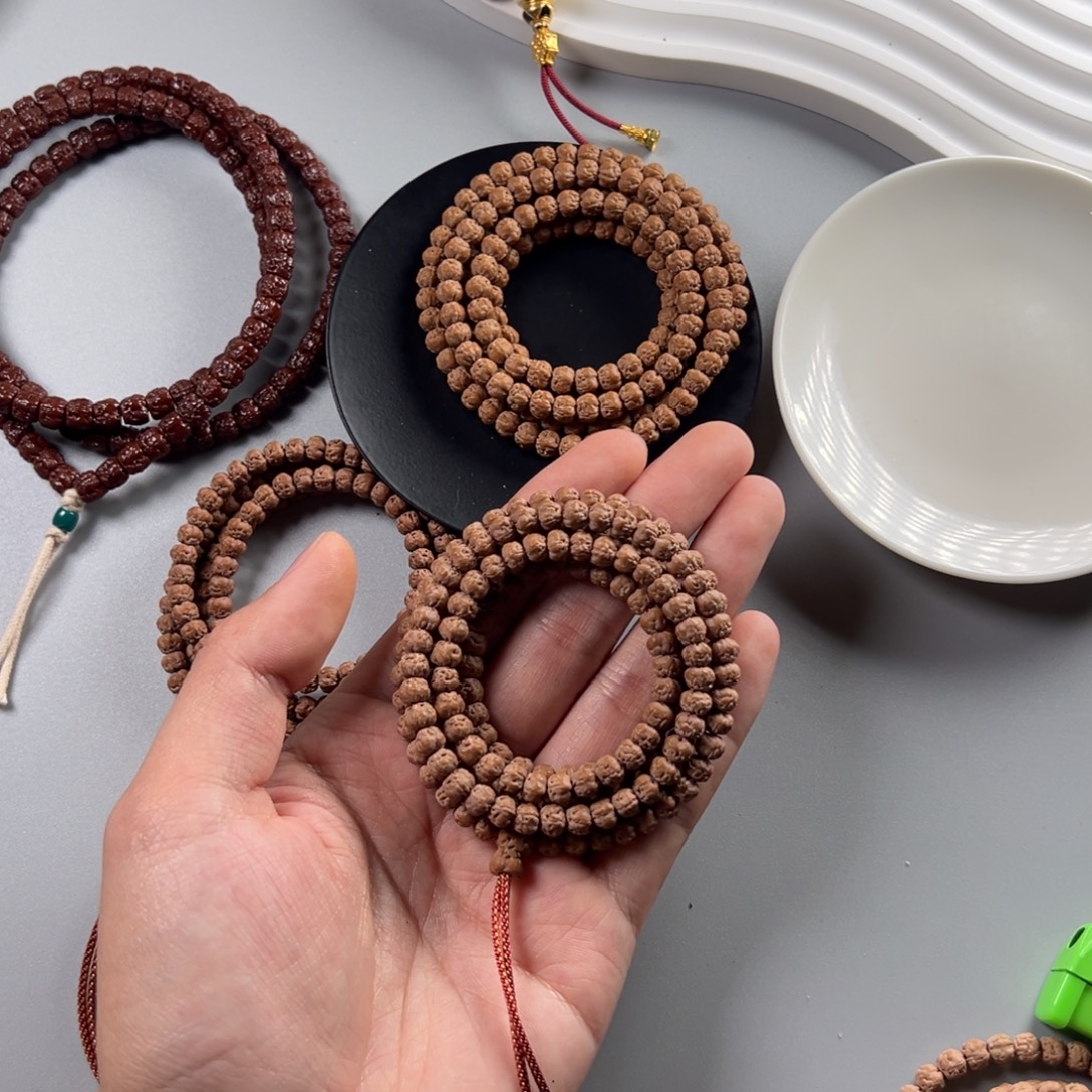 北****金刚菩提吊坠原桩佛手