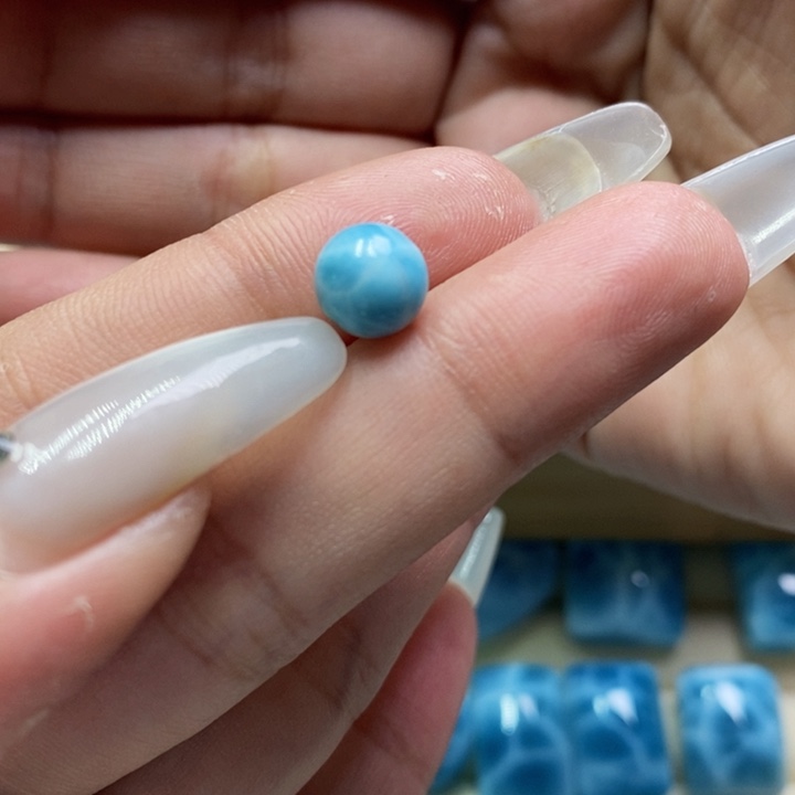 星***空针钠钙石（海纹石）未镶嵌颈饰