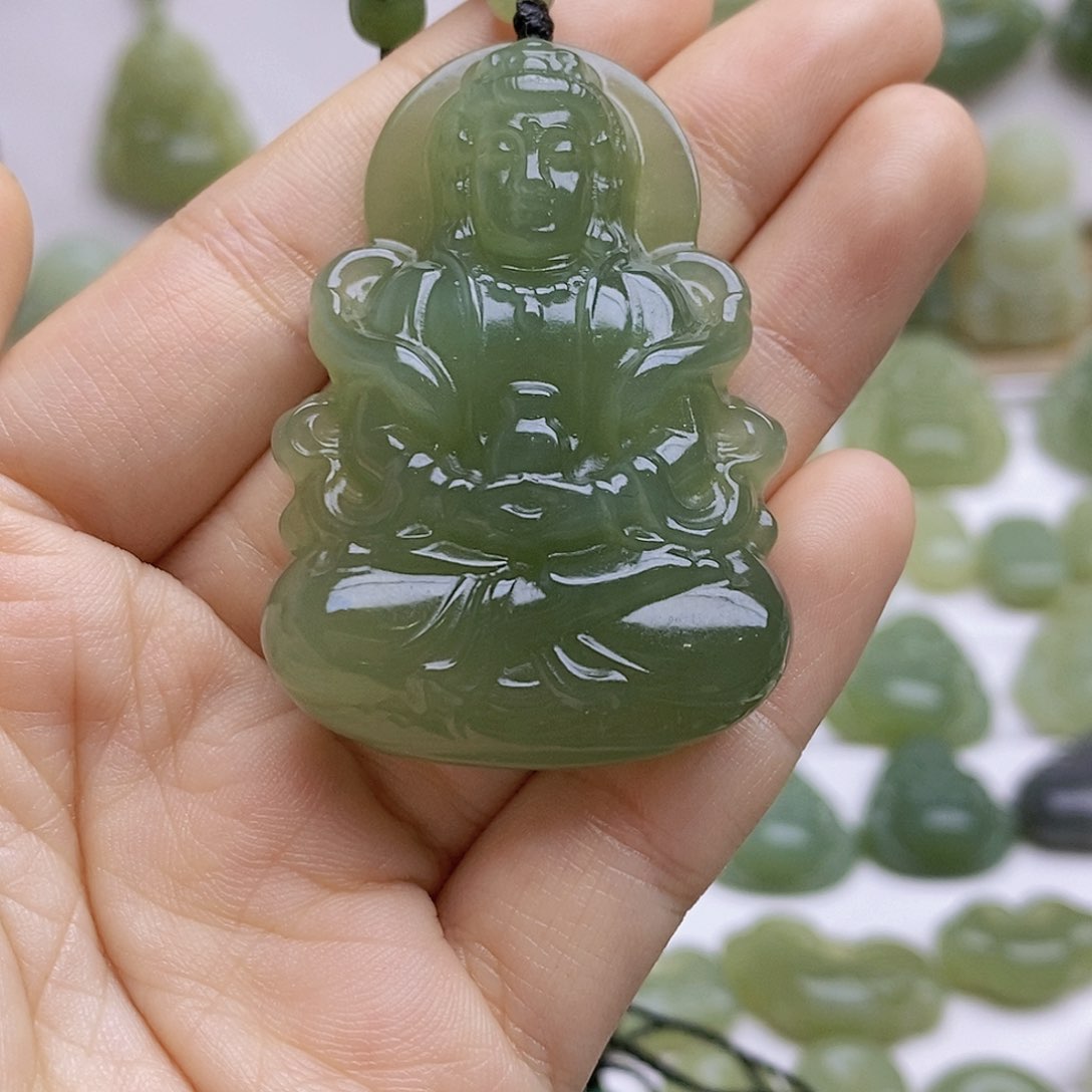 和田玉颈饰未镶嵌