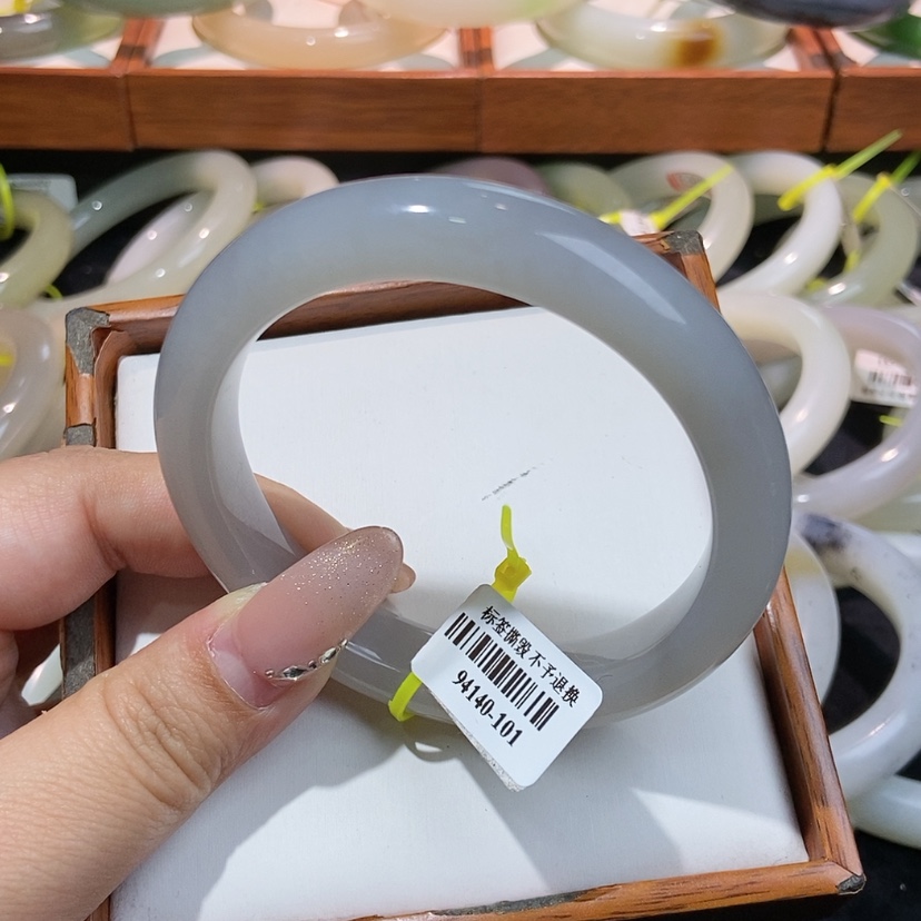 【闪购商品】和田玉未镶嵌手镯59.8