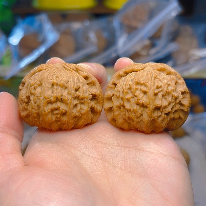 吊坠文玩核桃闷白42