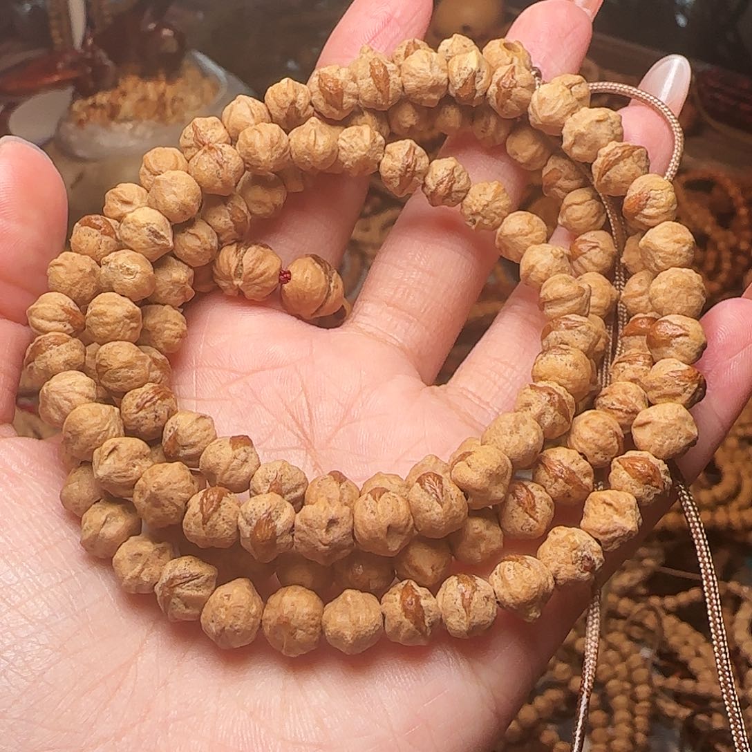 柏香籽/百香籽吊坠晨*