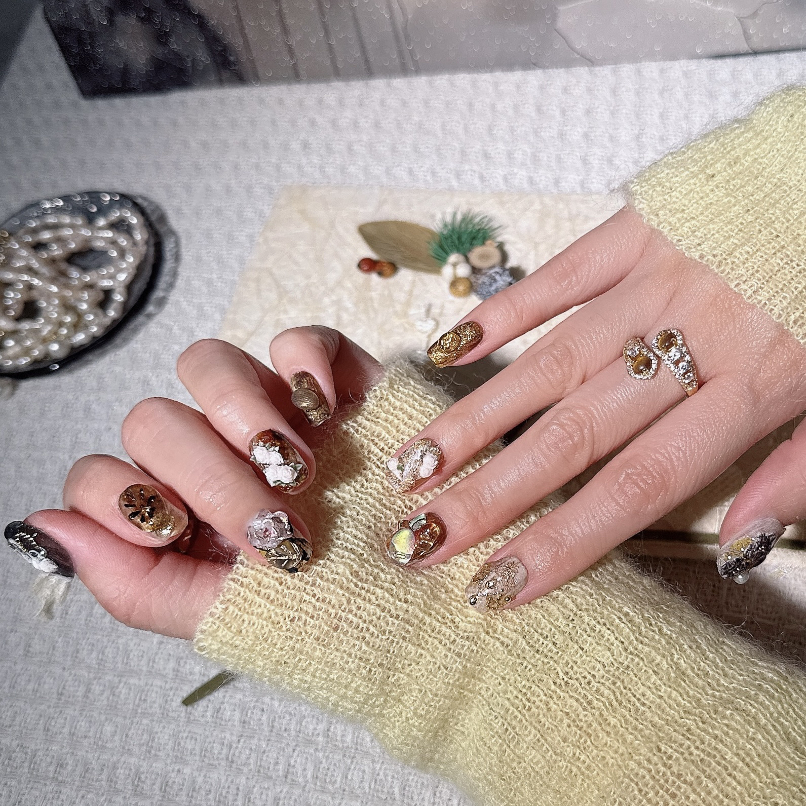 卡罗尔~轻奢重工猫眼纯手工ins风小众设计感穿戴甲椭圆