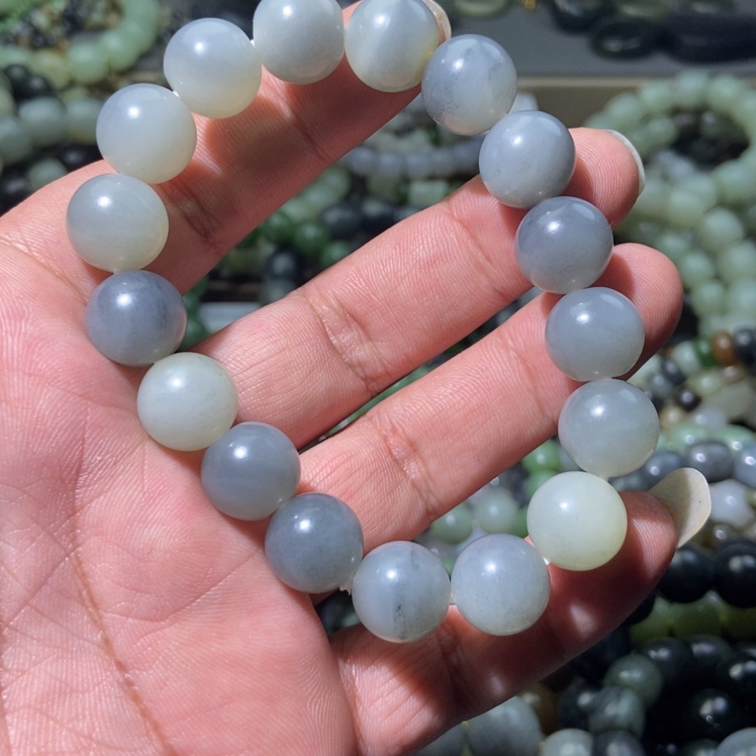 和田玉手链未镶嵌