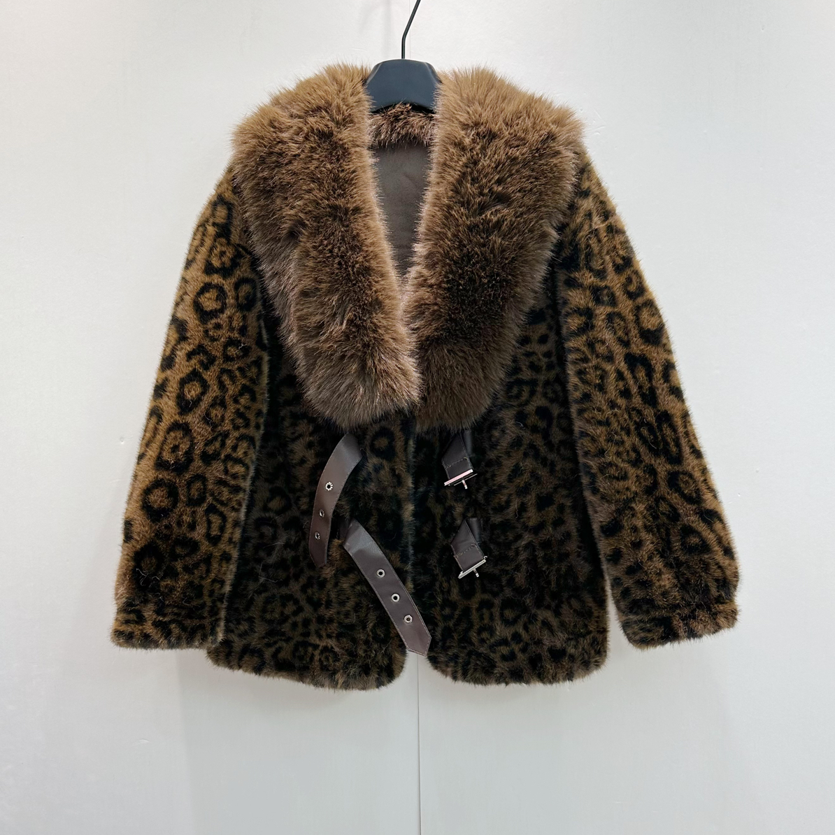 【M·佳】轻奢豹纹短款0346