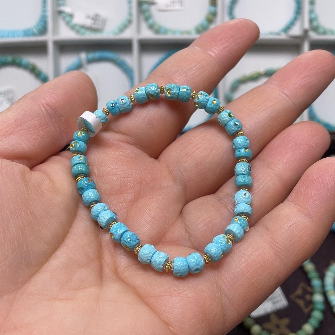 绿松石未镶嵌珠宝奇石003