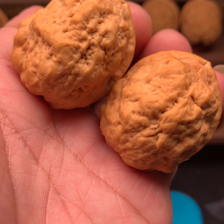 文玩核桃吊坠糸十八包