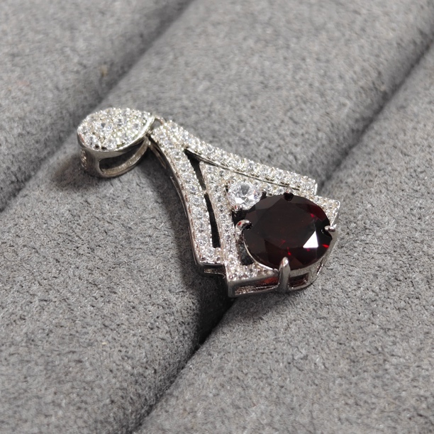 【书记甄选】天然石榴石吊坠 多样性发一件 CK933