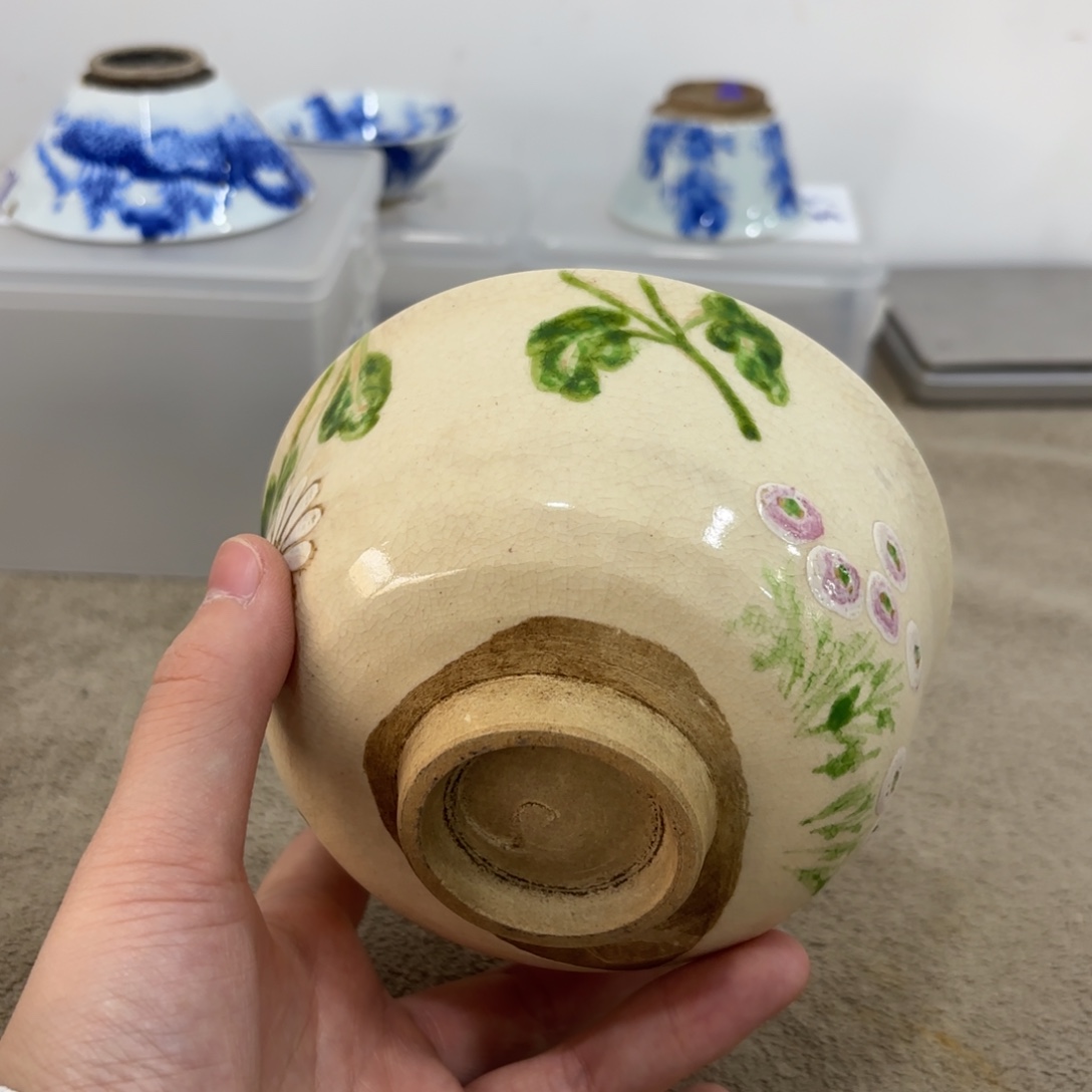 瓷片非常好看漂亮的物品 