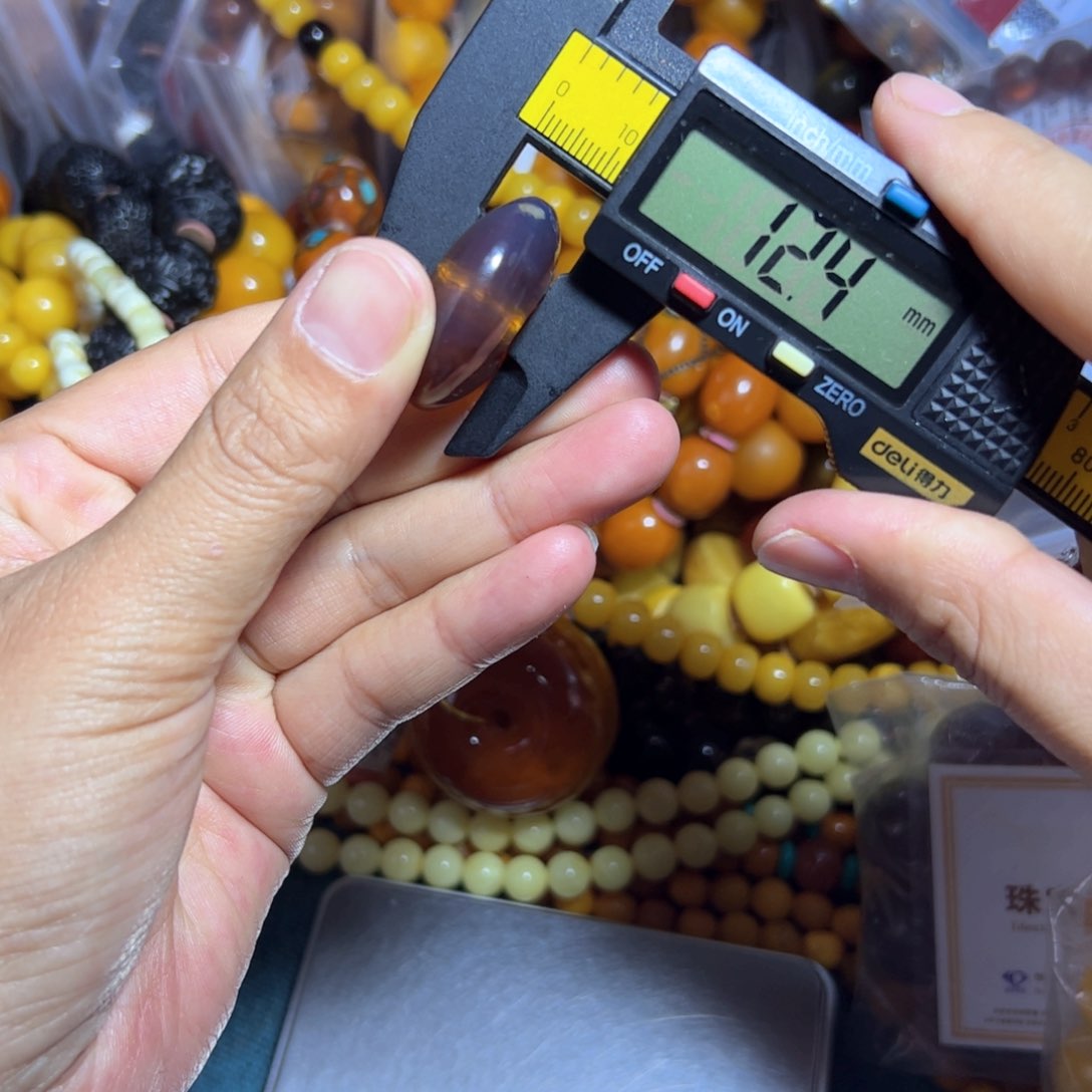 琥珀珠宝奇石未镶嵌842