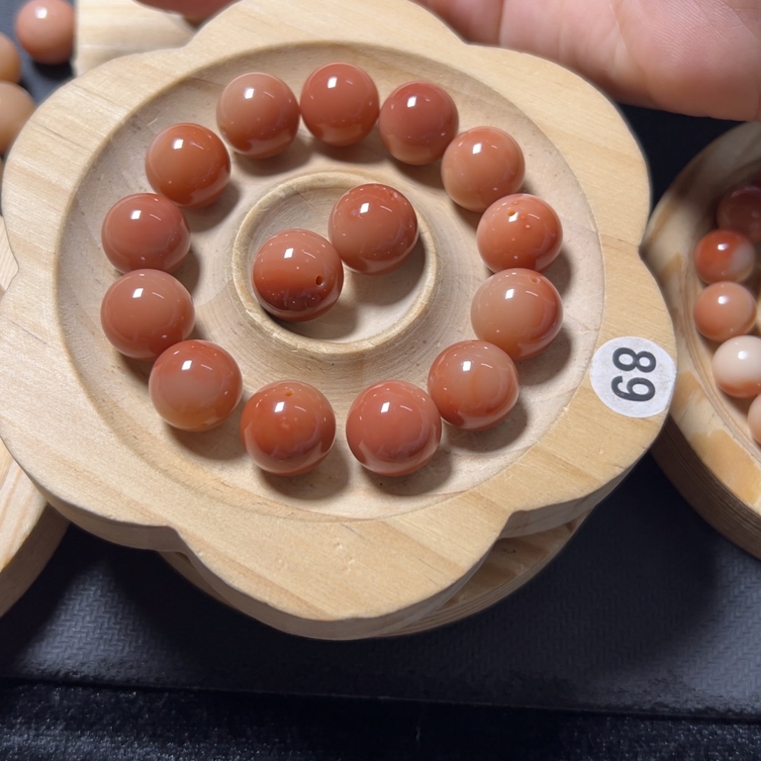 ****柿石英质玉未镶嵌手链58