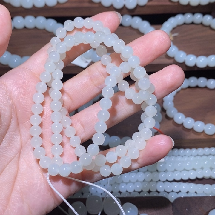 擅****和田玉（青玉）未镶嵌手链