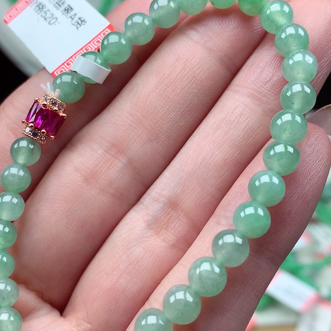 翡翠未镶嵌毛衣链