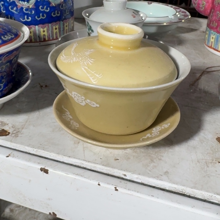 摆件鸡油黄三才盖碗