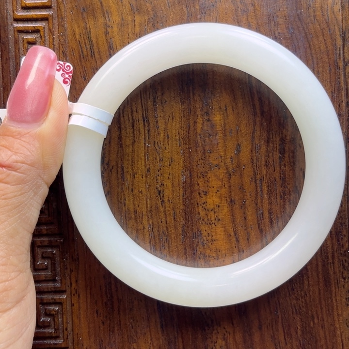 和田玉（白玉）手镯未镶嵌小*惹