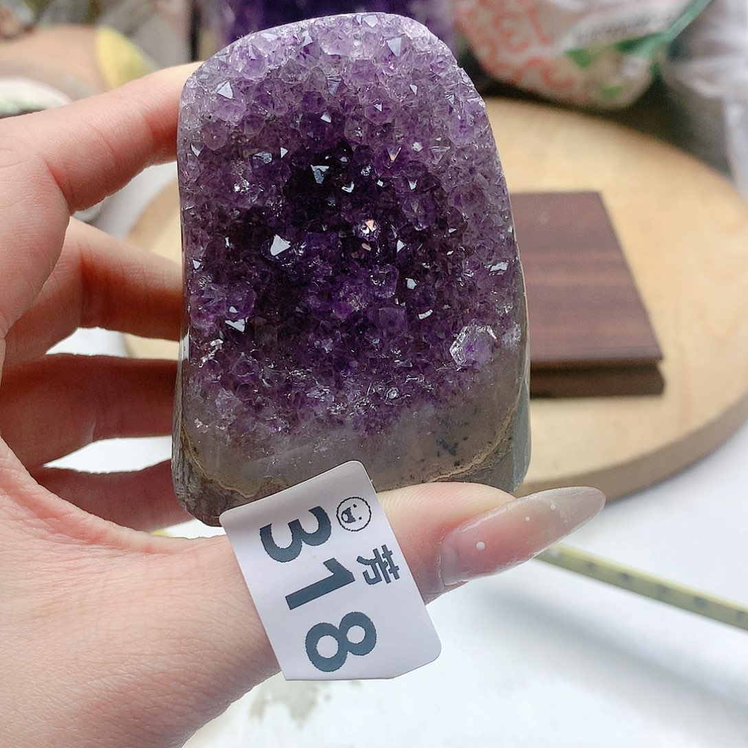 紫晶大型摆件（非配饰）未镶嵌