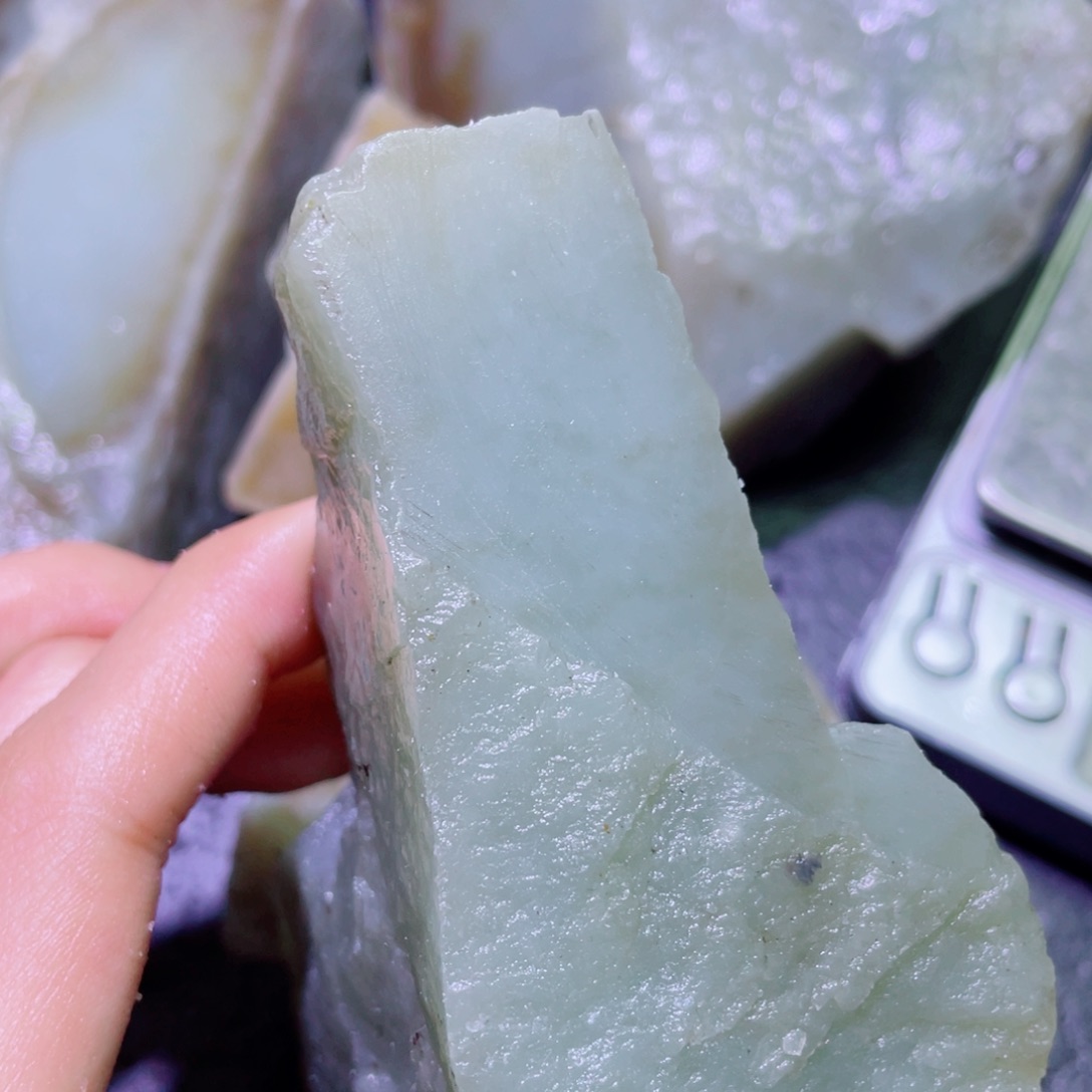 和田玉未镶嵌珠宝半成品