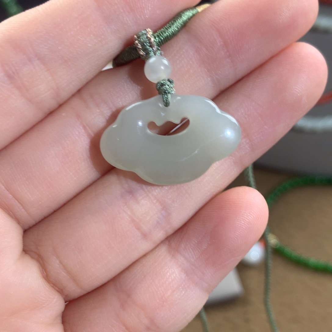 和田玉颈饰未镶嵌s j