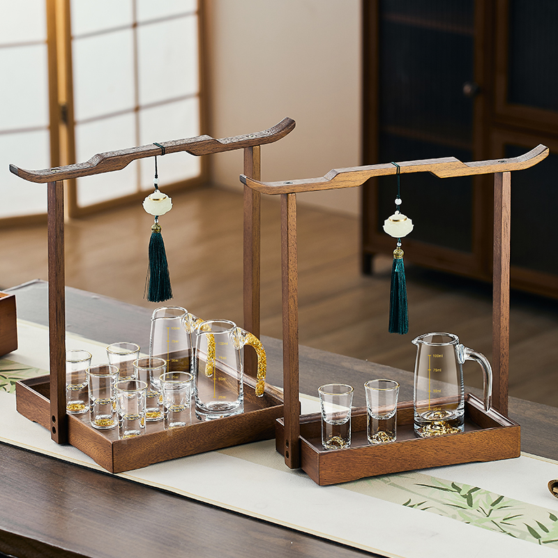 新中式创意玻璃白酒杯套装家用轻奢高档分酒器小号杯子弹杯烈酒杯