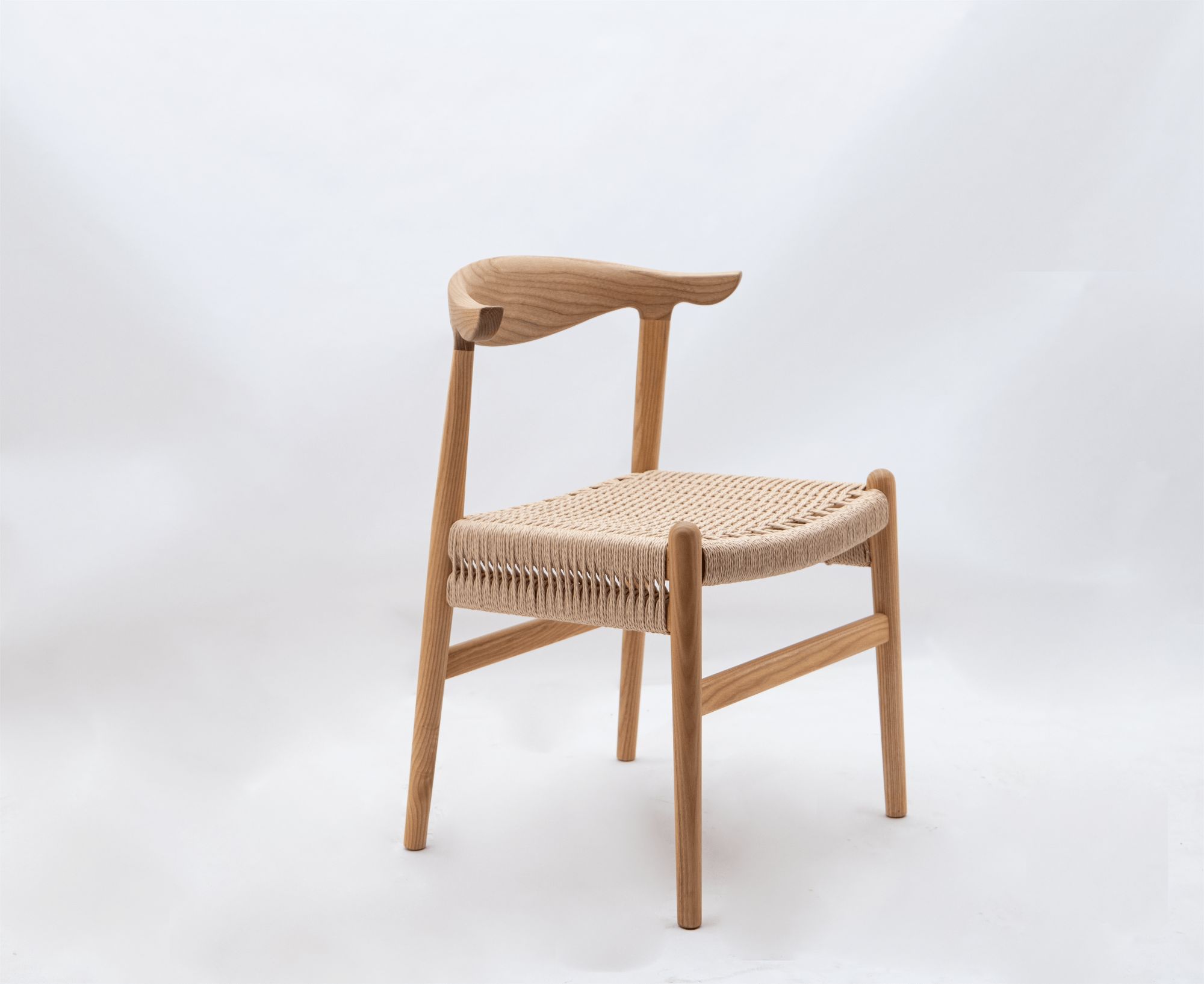 王氏·新款牛角椅餐椅白蜡木餐椅家用北欧餐厅