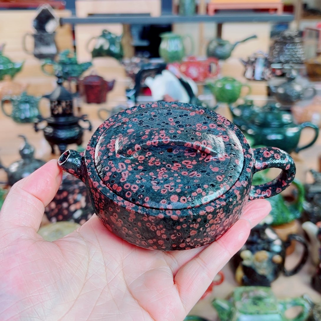 听***件天然石材手工雕刻