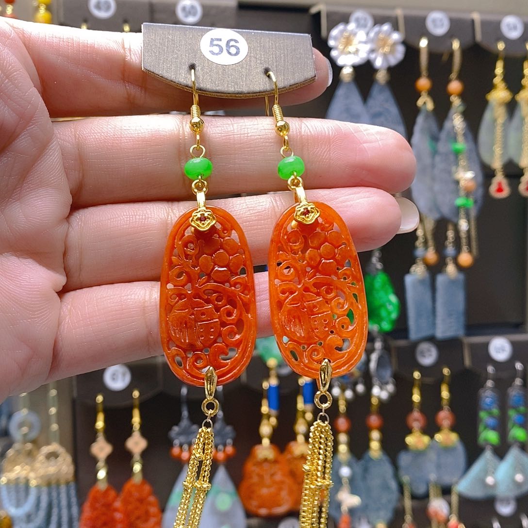 未镶嵌翡翠耳饰翡翠