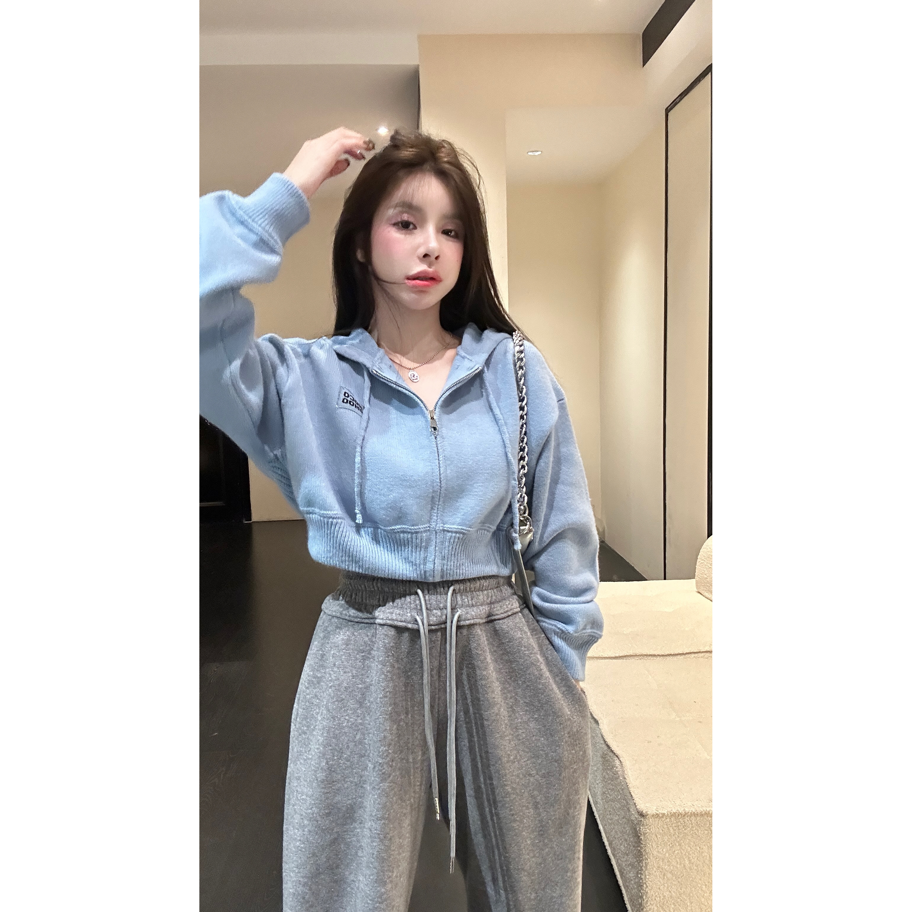 【HuiHui】韩系加厚连帽针织开衫毛衣外套短款上衣（L0276）