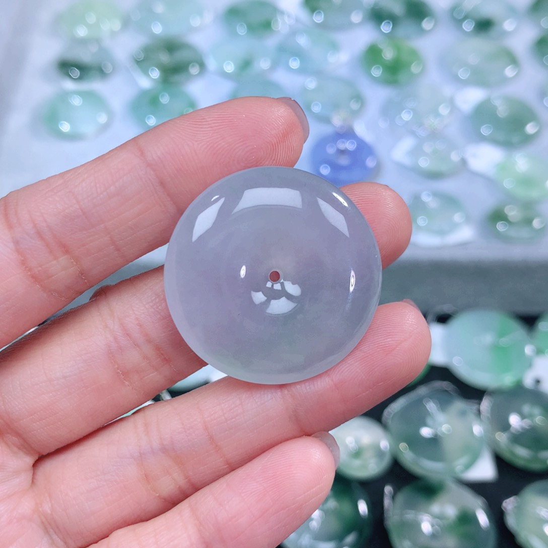 翡翠未镶嵌颈饰天然缅甸翡翠