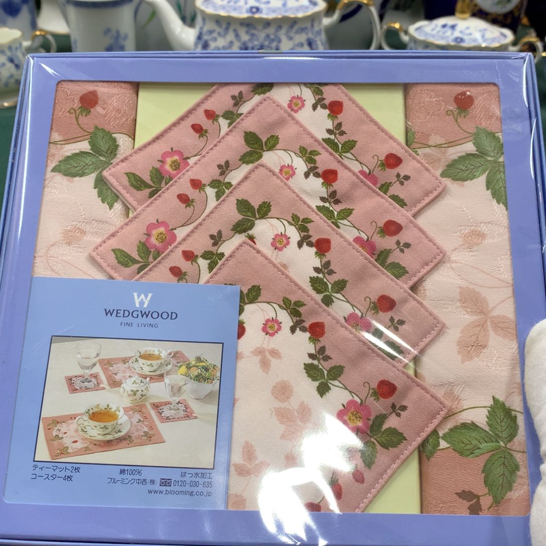 摆件全是大漂亮瓷器啊美美哒