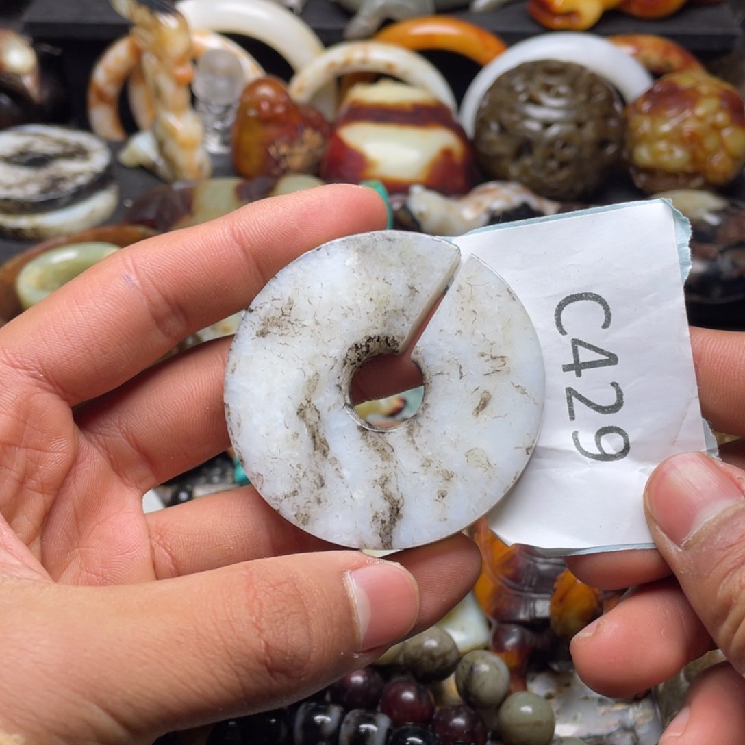 和田玉（糖玉）挂件未镶嵌