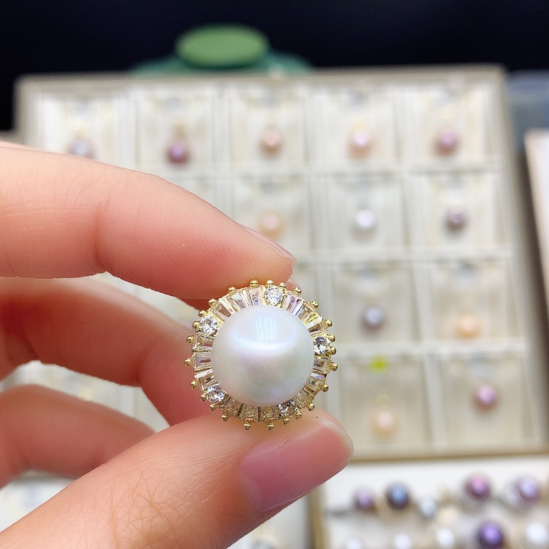 淡水珍珠颈饰合金