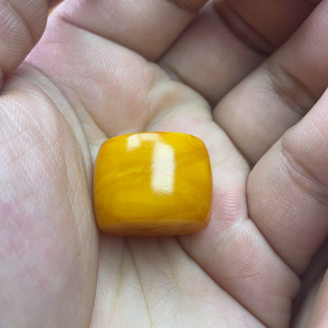 蜜蜡未镶嵌吊坠(不含链)