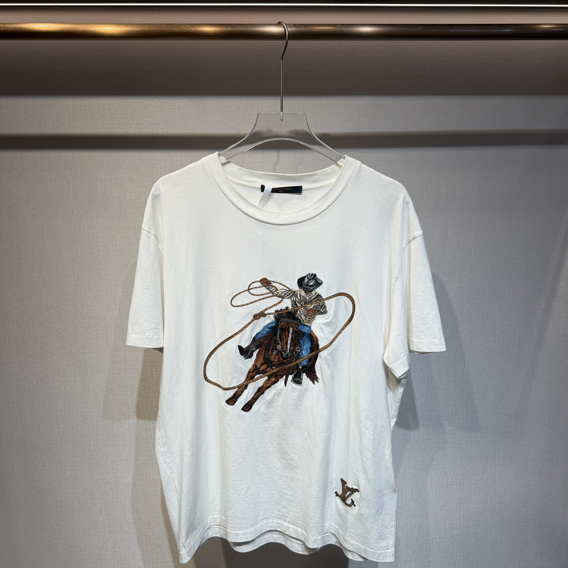 未使用 LouisVuitton/路易威登 套马刺绣logo短袖/ L码