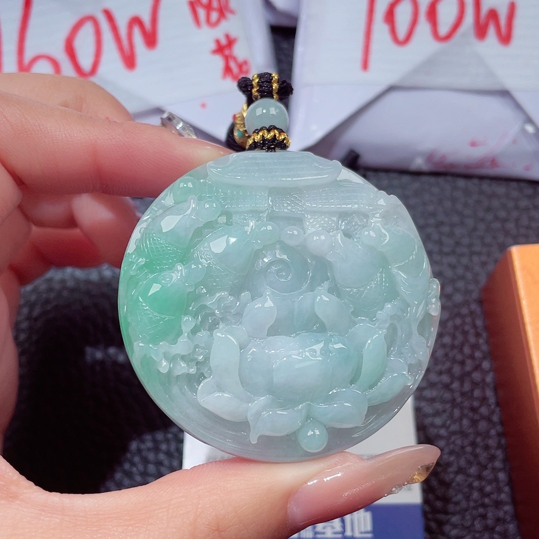 颈饰未镶嵌翡翠翡翠