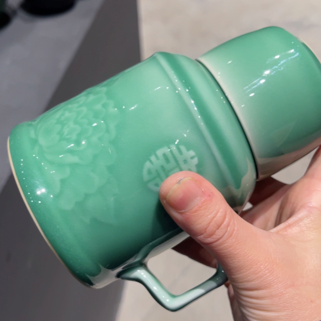 瓷片哈哈哈哈哈哈哈哈