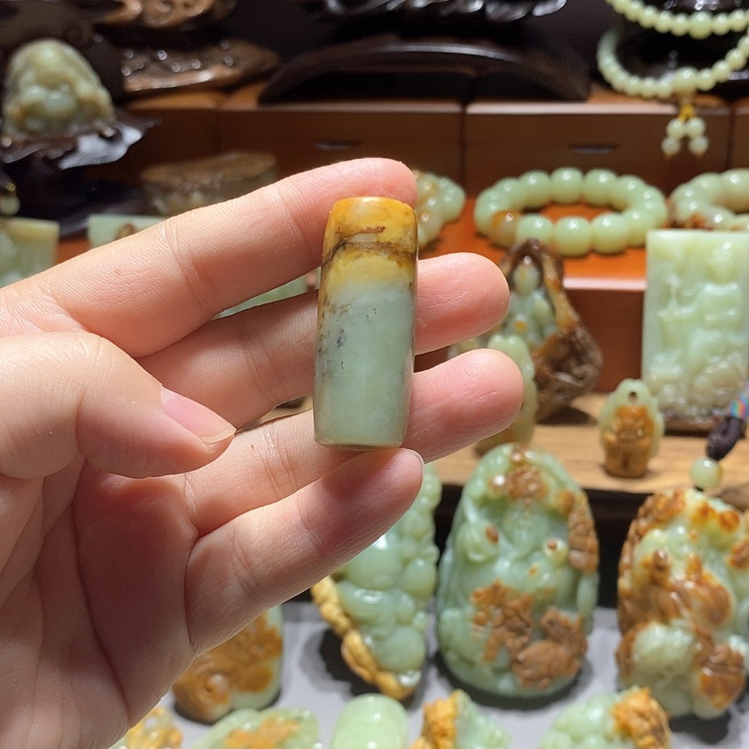 和田玉（糖玉）珠宝奇石未镶嵌玲*